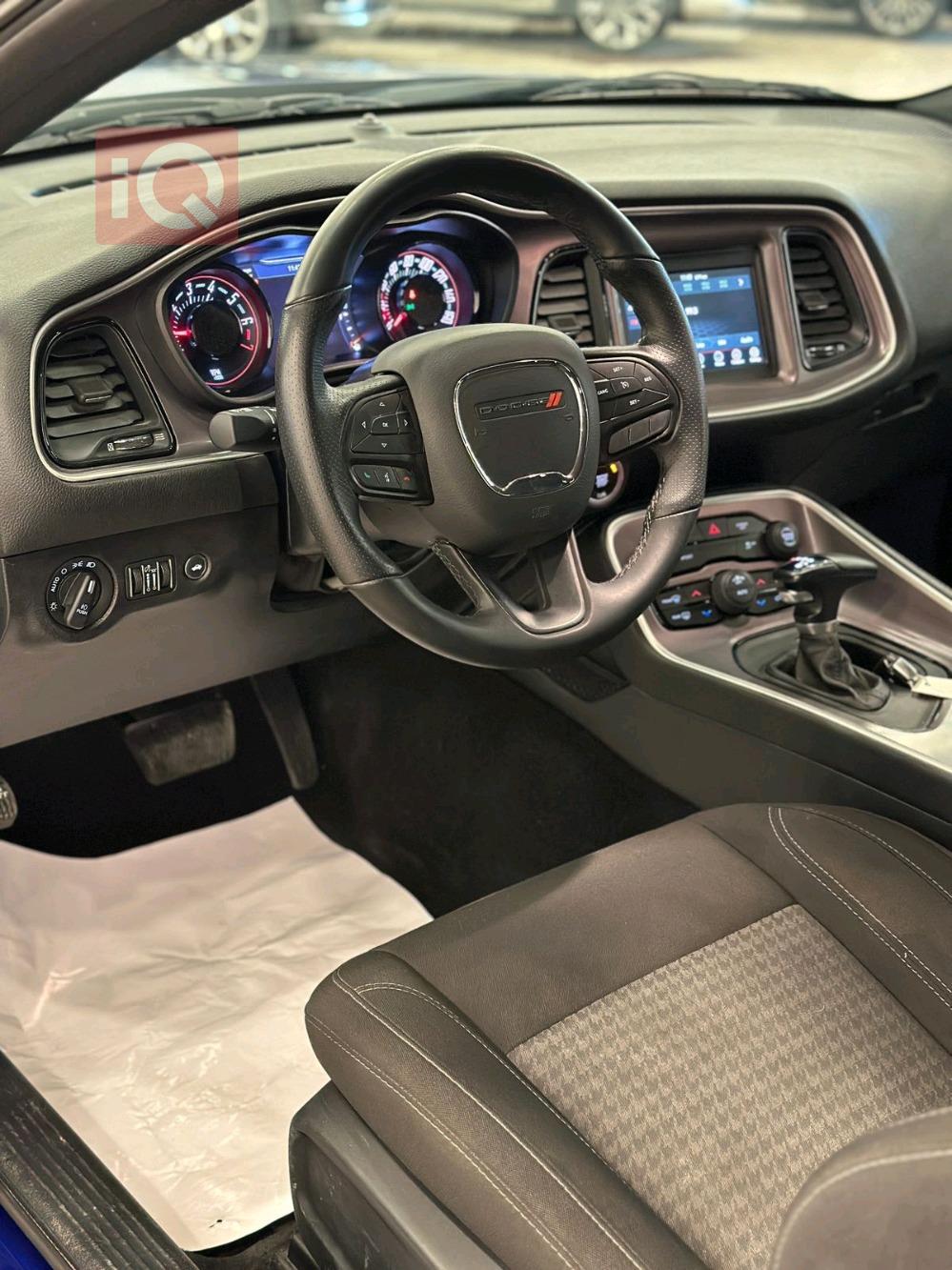 Dodge Challenger